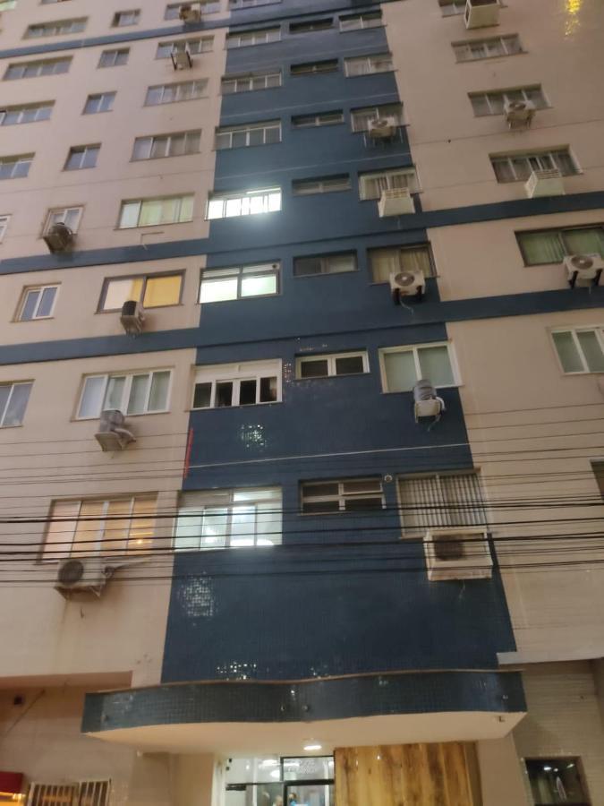 Apto Pe Na Areia, Direcao Ilha-Balneario Camboriu. Bagian luar foto